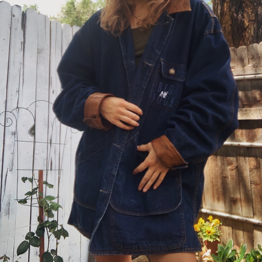 Vintage Big dog jean jacket!